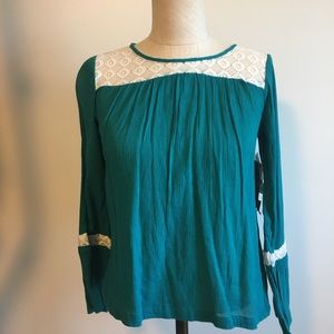 NWT Red Camel top teal size large